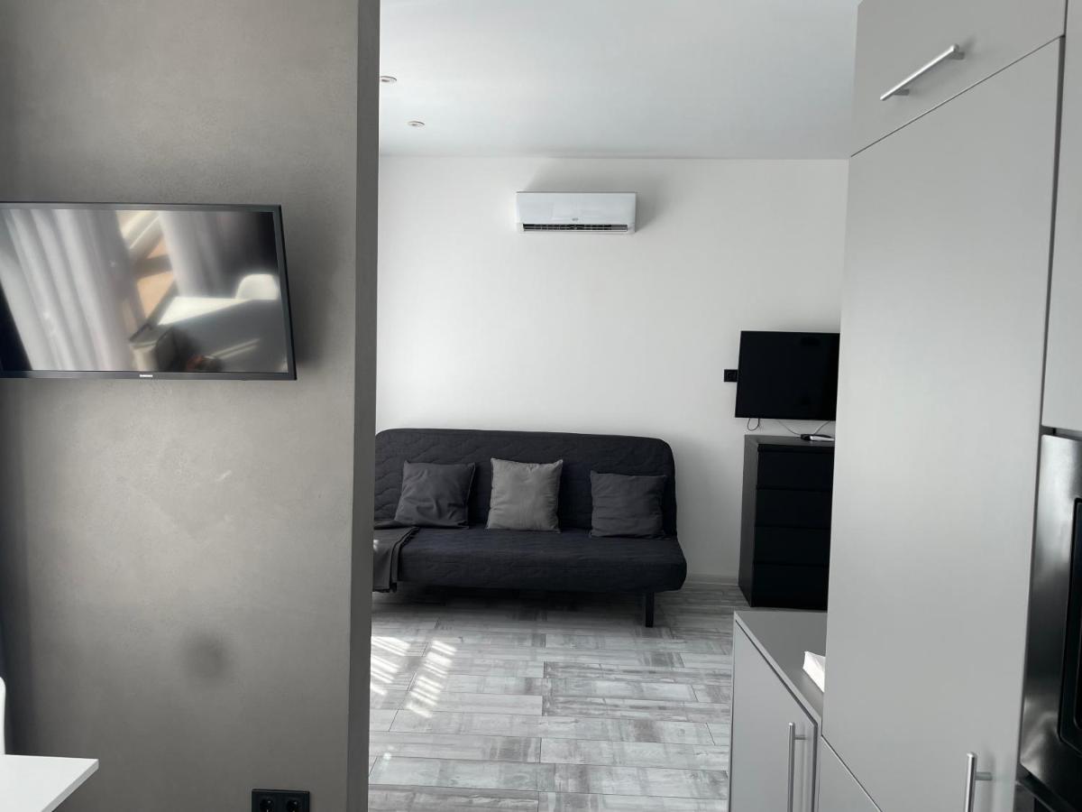 Razor Apartment Studio Self Check-In Odessa Ngoại thất bức ảnh